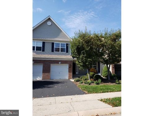 104 Walker Rd, ROYERSFORD, PA, 19468-4354 | Card Image