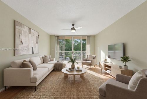 203-619 E Sheridan St, Dania Beach, FL, 33004-5803 | Card Image