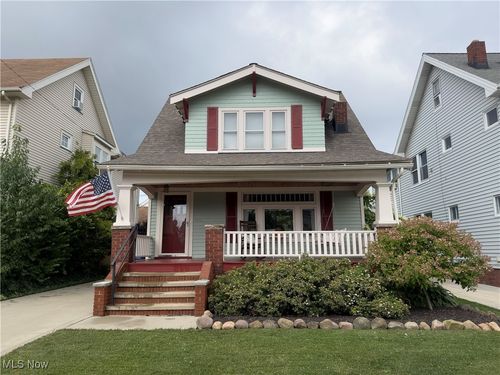 1622 Parkwood Rd, Lakewood, OH, 44107-4722 | Card Image