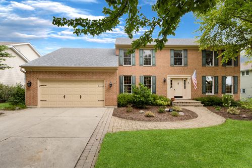 1832 E Vista Ter, Lindenhurst, IL, 60046-7866 | Card Image