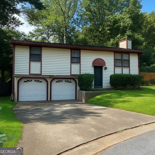 2077 Mallard Way, Lithonia, GA, 30058-8337 | Card Image