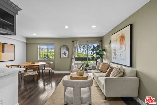 3104-2700 Cahuenga Blvd E, Los Angeles, CA, 90068-2146 | Card Image