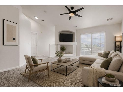 12-1222-5255 Memphis St, Denver, CO, 80239-5223 | Card Image