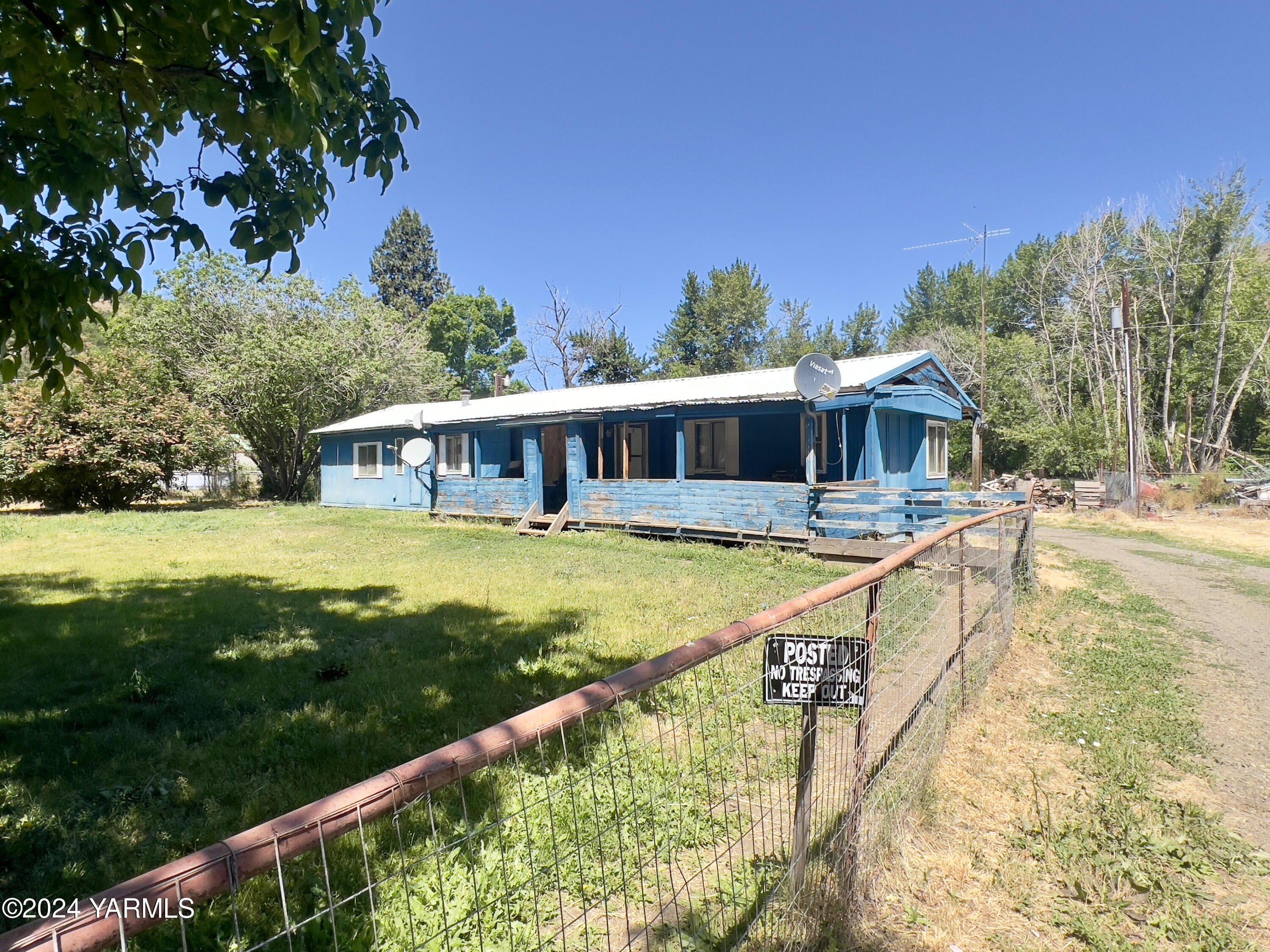 Tampico Park Rd, Yakima, WA 98903