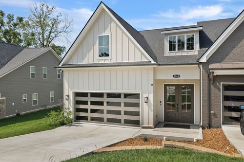 3063 Wiltshire Park Pl, Hermitage, TN, 37076-1677 | Card Image
