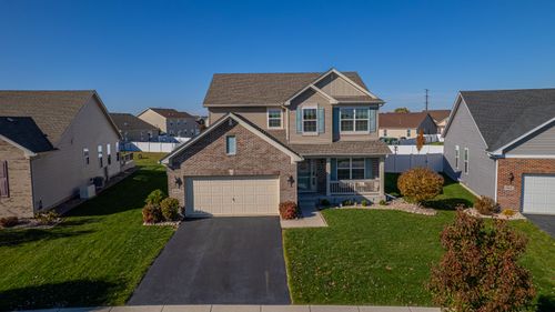 9351 Chestnut Cv, Saint John, IN, 46373-0449 | Card Image