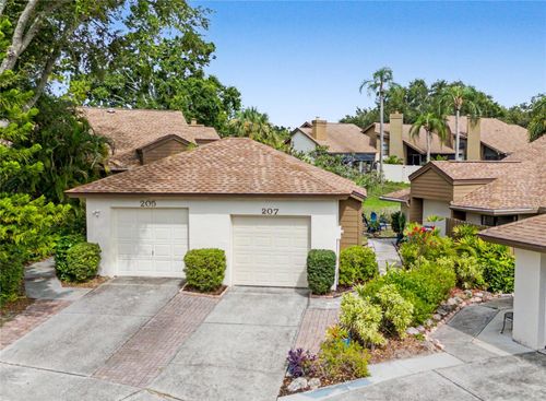 207 Lighthouse Ct, SAFETY HARBOR, FL, 34695-2153 | Card Image