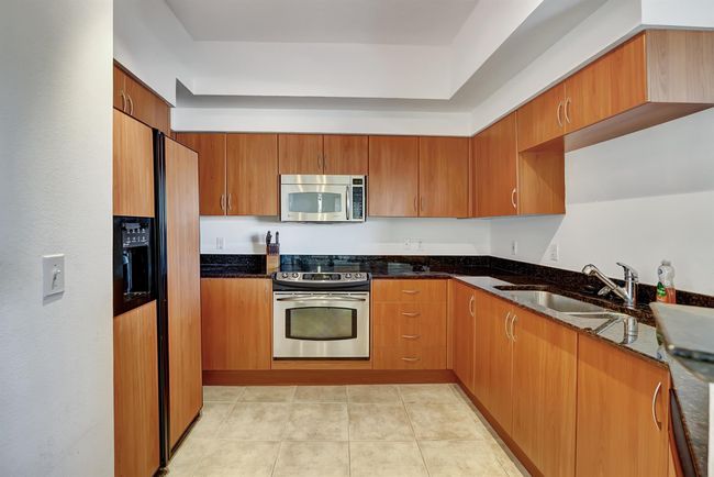 APT-606 - 804 E Windward Way, Condo with 2 bedrooms, 2 bathrooms and null parking in Lantana FL | Image 14