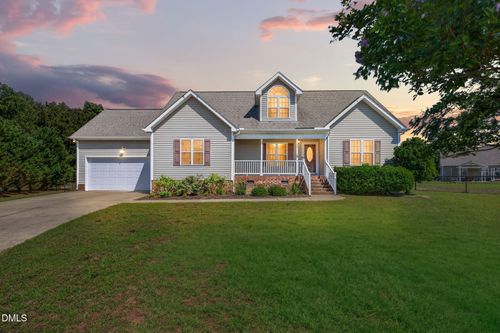 30 Herself Cir, Princeton, NC, 27569-8179 | Card Image
