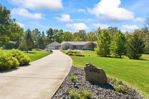 4005 Hollin Ln, Hamilton, OH, 45013-9253 | Card Image