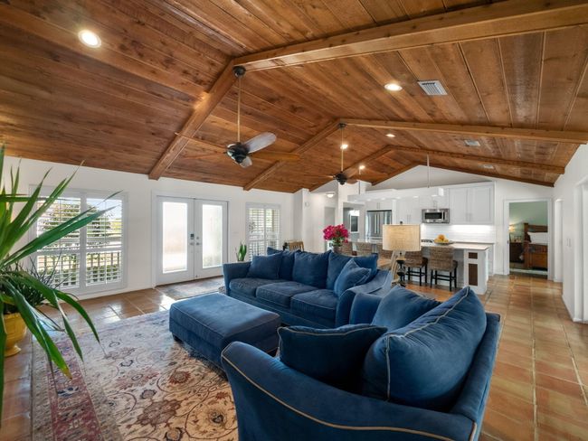 52 Birch Pl, House other with 3 bedrooms, 2 bathrooms and null parking in Tequesta FL | Image 8