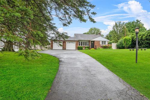 3434 Lorelei Dr, Yorktown Heights, NY, 10598-2112 | Card Image
