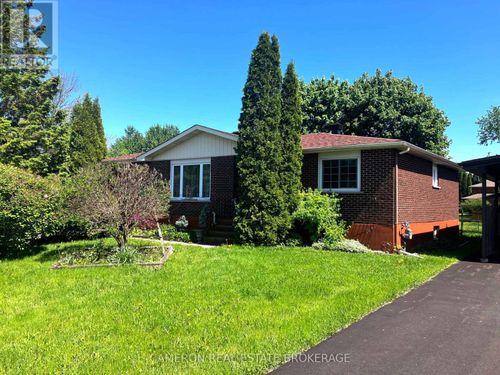 872 Briarhill Ave, Cornwall, ON, K6J5K3 | Card Image