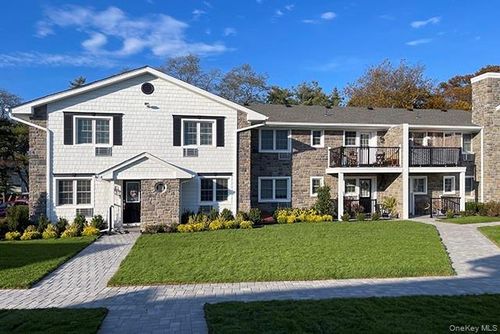 apt-5b-23 Weaver Dr, Massapequa, NY, 11758-5645 | Card Image