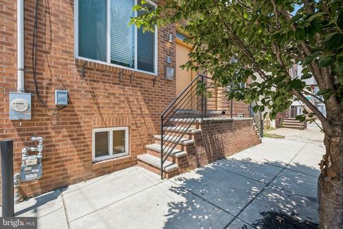 1136 S 26th St, PHILADELPHIA, PA, 19146-3849 | Card Image