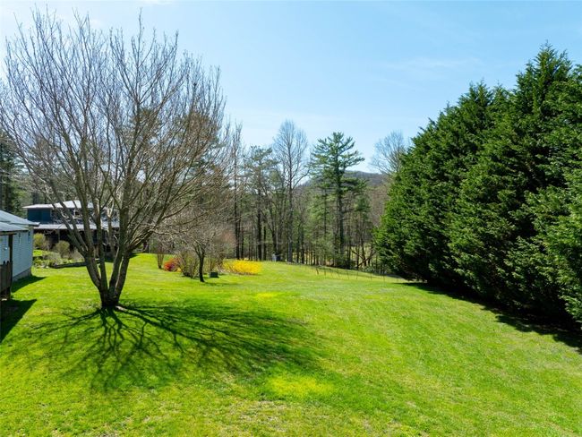 140 Hanging Dog Ln, House other with 5 bedrooms, 5 bathrooms and null parking in Lake Toxaway NC | Image 38