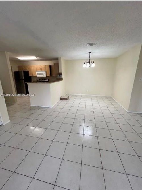 apt-103-11225 W Atlantic Blvd, Coral Springs, FL, 33071-6394 | Card Image