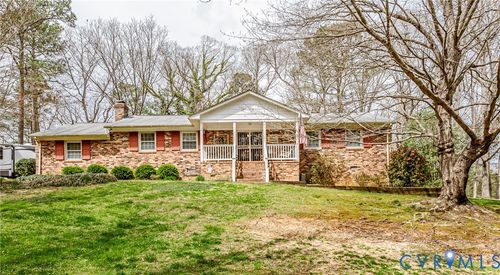8225 Old Roxbury Rd, Quinton, VA, 23141-2322 | Card Image