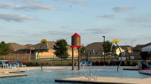 124 Marienfeld Ln, Georgetown, TX, 78626-2621 | Card Image
