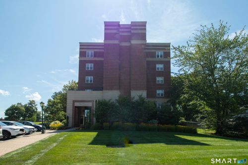 307-49 Rose St, Branford, CT, 06405-3795 | Card Image