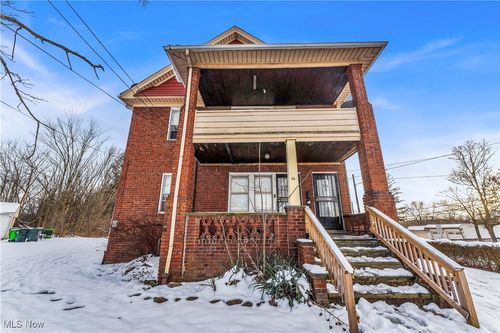 2-54 W Grace St, Bedford, OH, 44146-3289 | Card Image