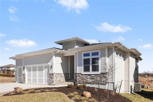 18405 Caenen St, Overland Park, KS, 66013-4519 | Card Image