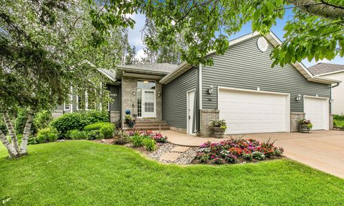 706 Erickson Ct, Sauk Rapids, MN, 56379-2933 | Card Image