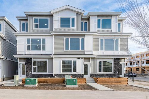 4909 88 Ave Ne, Calgary, AB, T3J5N8 | Card Image