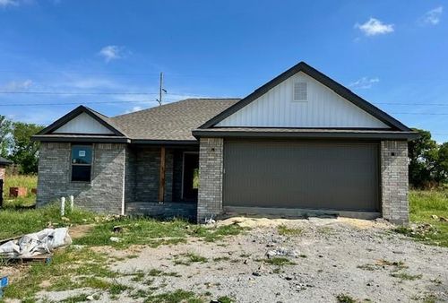 1119 Center Court Cir, Grove, OK, 74344-5150 | Card Image