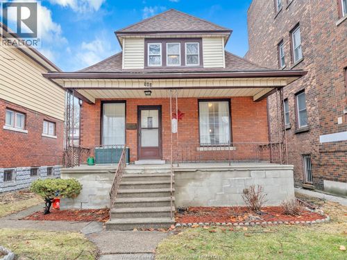 982 Dougall Ave, Windsor, ON, N9A4R1 | Card Image