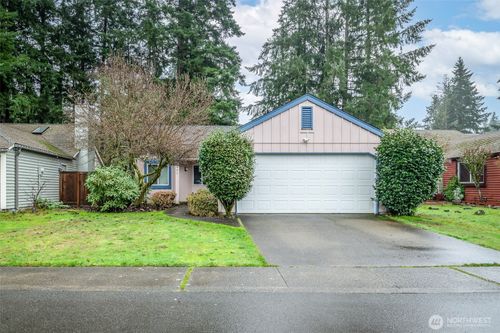 647 Malibu Dr Se, Lacey, WA, 98503-1367 | Card Image