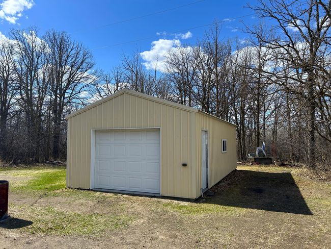 Detached 1-car garage/storage shed | Image 48