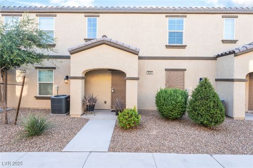 4636 Dover Straight St, Las Vegas, NV, 89115-2126 | Card Image