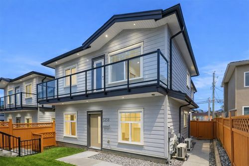 5258 Norfolk St, Burnaby, BC, V5G1G2 | Card Image