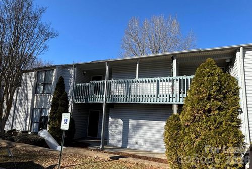 11040 Harrowfield Rd, Charlotte, NC, 28226-4457 | Card Image