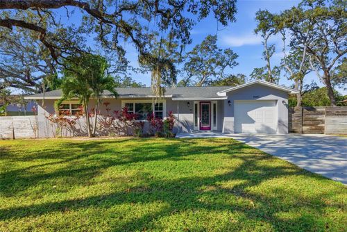 5080 Oaklawn Ln, St Petersburg, FL, 33708-3030 | Card Image