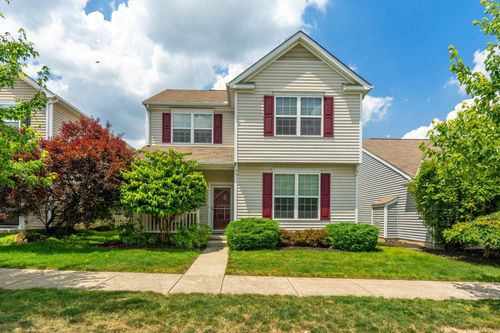 5655 Marshfield Dr, Westerville, OH, 43081-7037 | Card Image