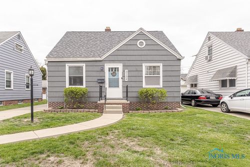 3134 Cragmoor Ave, Toledo, OH, 43614-3711 | Card Image