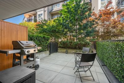 114 - 12070 227 St, Condo with 1 bedrooms, 1 bathrooms and 1 parking in Maple Ridge BC | Image 1