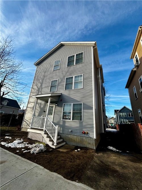 2-375 Pulbic Street, Providence, RI, 02905 | Card Image