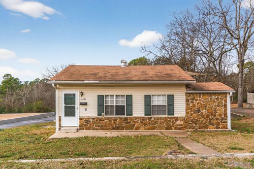 4401 West Dr, Little Rock, AR, 72209-6774 | Card Image