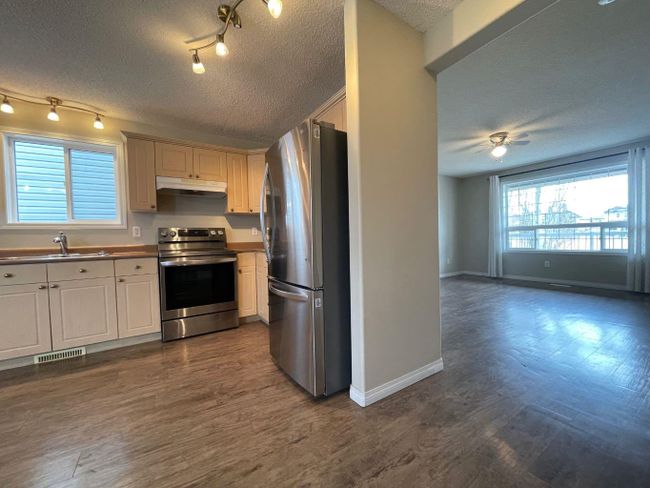 97 Sunrose Lane, Home with 3 bedrooms, 2 bathrooms and 4 parking in Leduc AB | Image 14