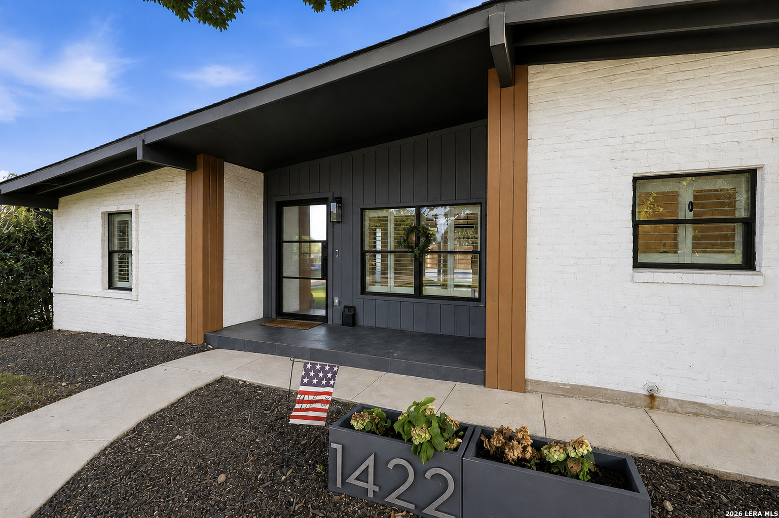 Residential in Terrell Hills 3