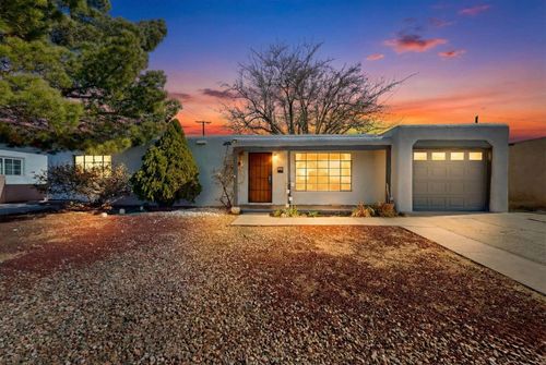1722 Vermont St Ne, Albuquerque, NM, 87110-6038 | Card Image