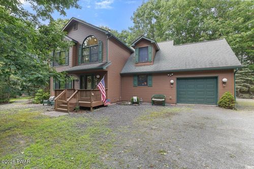 8 Cedar Ct, Lakeville, PA, 18438-3017 | Card Image