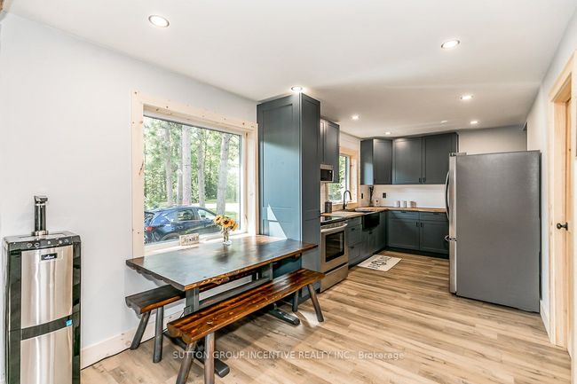 7216 County Rd 13, House other with 2 bedrooms, 1 bathrooms and 15 parking in Lisle ON | Image 15