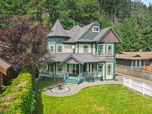864 Hot Springs Rd, Harrison Hot Springs, BC, V0M1A3 | Card Image