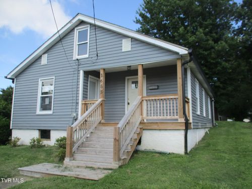 1653 E St, Kingsport, TN, 37664-2335 | Card Image