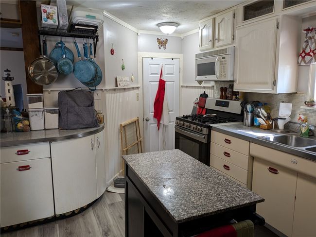 19 W Willow St, House other with 3 bedrooms, 2 bathrooms and null parking in Smethport PA | Image 7