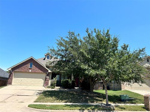 1311 Fox Glen Trl, Mansfield, TX, 76063-5755 | Card Image